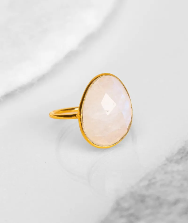 bague_pondy_pierre_de_lun_0.webp Bague Pondy Pierre De Lune^Une A Une Fashion