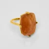 Bague Rectangle Pierre De Soleil^Une A Une Sale