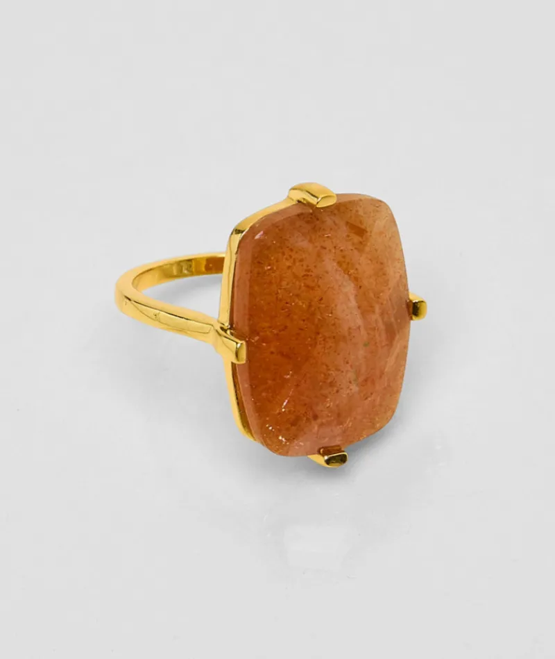 bague_rectangle_pierre_de_0.webp Bague Rectangle Pierre De Soleil^Une A Une Sale