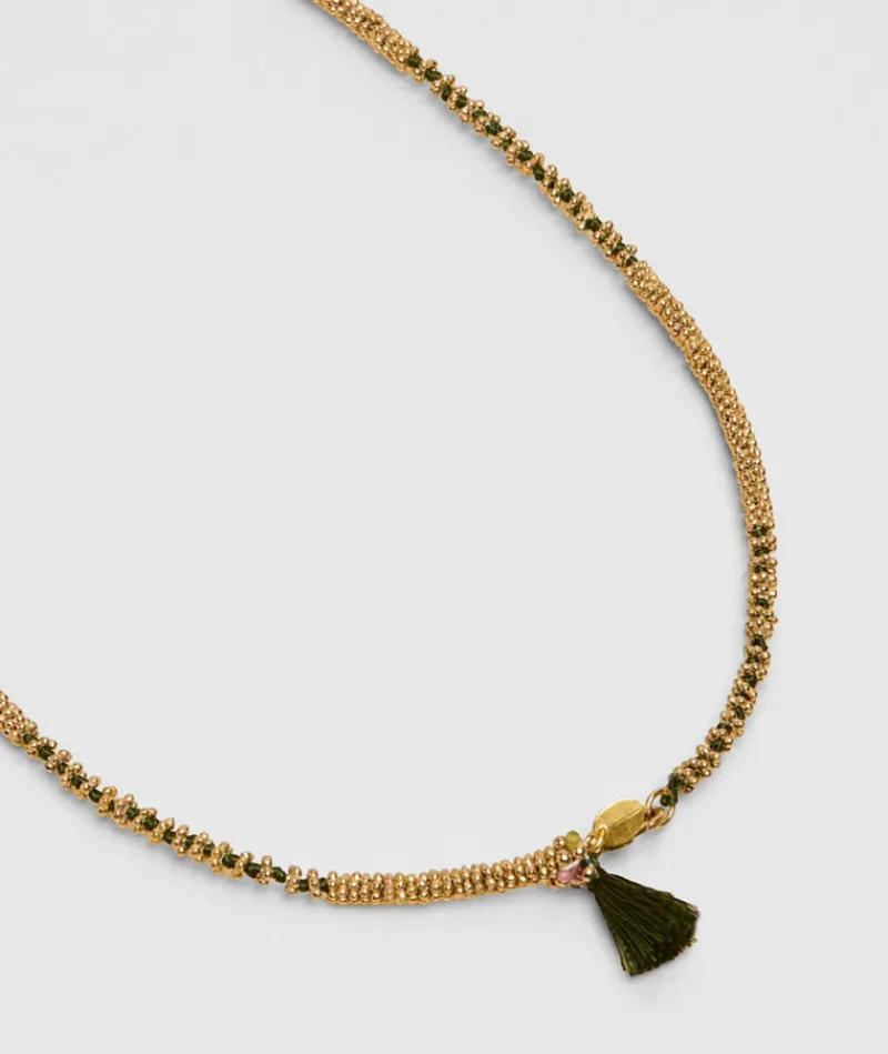 collier_mala_pompon_kaki_0.webp Collier Mala Pompon Kaki^Une A Une New